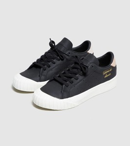 adidas everyn black