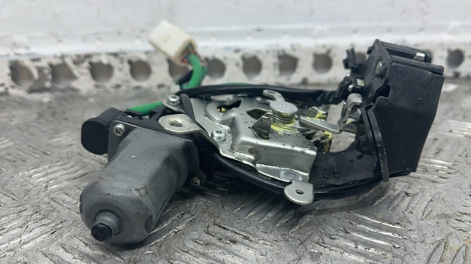 MITSUBISHI OUTLANDER 2014-2024 1998 BOOTLID LOCK MECH — 第 3/4 张图片