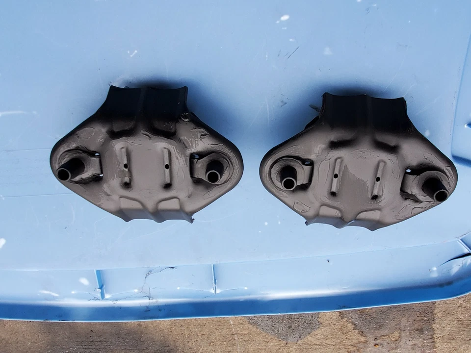 1998 1999 2000 2001 2002 2003 JAGUAR XJ8 VANDEN PLAS FRONT SUBFRAME MOUNTS - Image 2 of 2