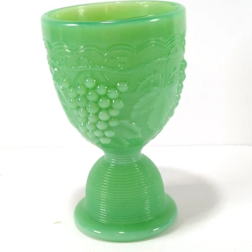 Green Jadeite Egg Cup Milk Glass Embossed Grapes L.E Smith 1990’s Vintage