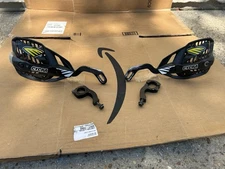 Cycra Pro Bend Ultra Hand Guard Kit (1-1/8") (Black) BLACK