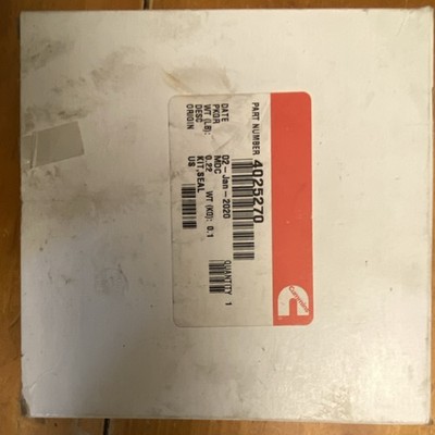 Cummins crankshaft Seal Kit 4925270 Outer box opened inner bag still sealed 