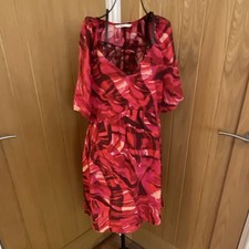 Tu Red & Pink Abstract Shift Dress V-Neck 3/4 Sleeve Knee Chiffon 10