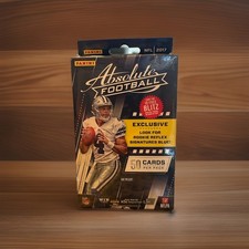 2017 PANINI ABSOLUTE FOOTBALL FACTORY SEALED HANGER BOX ~ MAHOMES ROOKIE YR 🔥