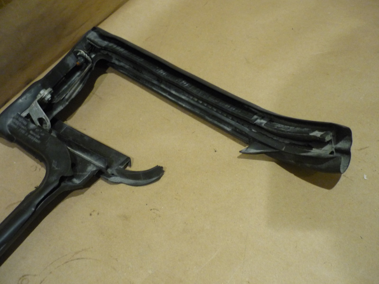 Ferrari 458  Spider - LH Door Perimeter Seal - P/N 82200000
