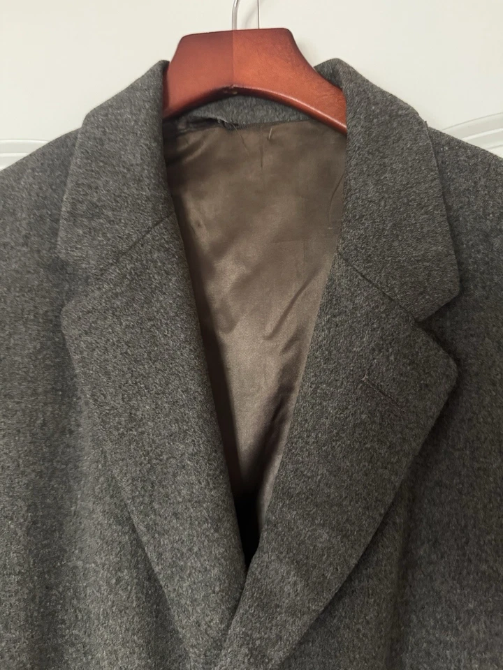 Vintage Men’s Crombie Seal Skin Wool Overcoat Gray Long Coat UK Made Classic 44R - Image 2 of 4
