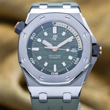Audemars Piguet Royal Oak Offshore Diver Steel Green 42mm 15720ST Full Set