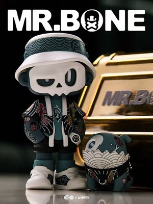 MR.BONE Tattoo Yakuza Ver. Action Set Clear Case & Dog- - My Own Culture Art Toy