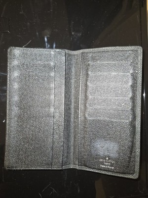 Louis Vuitton Brazza Taiga Wallet long Bifold Leather Black Slim 