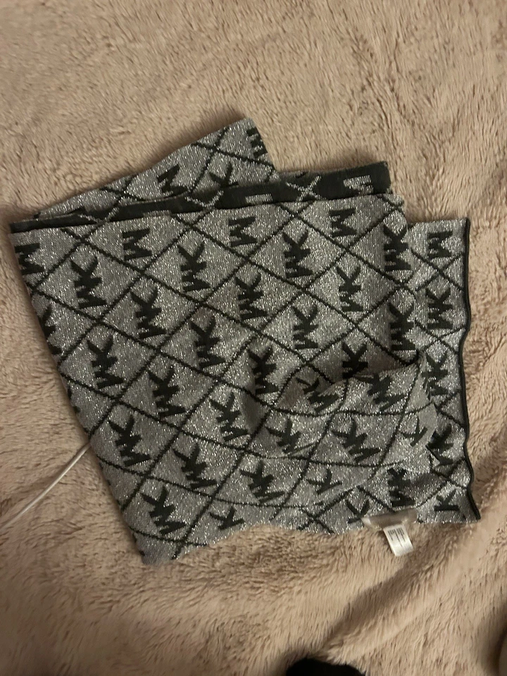 Michael Kors Scarf Grey With Letter Print And Soft Black Letters Silver Grey - Image 3 of 4