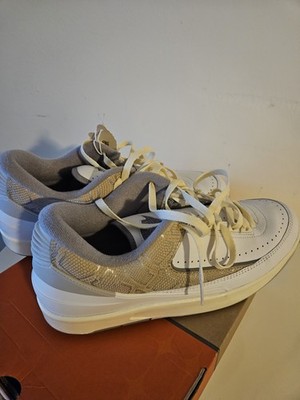 Nike Air Jordan 2 Low White Beige Lace Up Basketball Low Top Sneakers Men