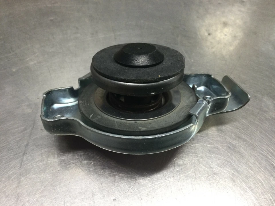 PARTS MASTER RADIATOR CAP 46017 ESP-19 SP22 t284 - Image 3 of 4