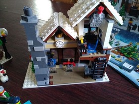 LEGO Creator Expert: Winter Toy Shop (10249)