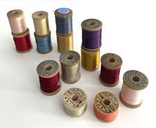 Lot of 14 Vtg Wood Spools Richardson Silk Thread Belding Corticelli Asstd Colors