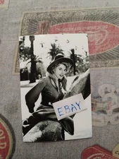 THE BEVERLY HILLBILLIES TV SHOW, DONNA DOUGLAS AS ELLY MAY, GLOSSY B&W 4X6 PHOTO