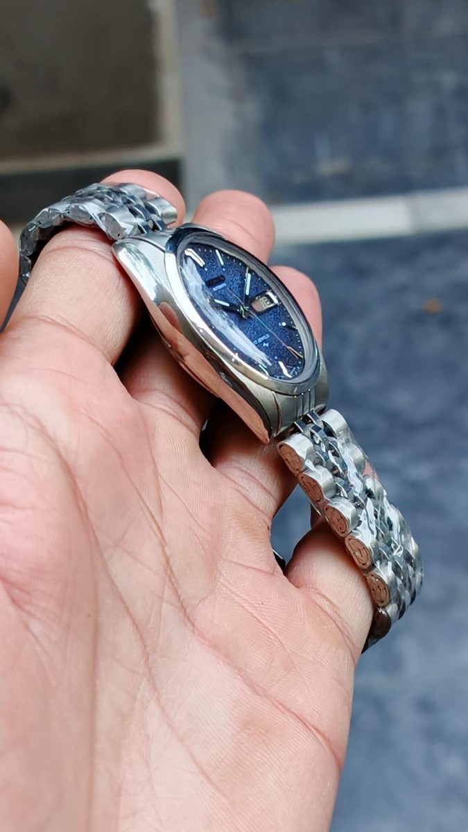 Mi⭐️海外輸入セレクト VTG Seiko Blue Textured Dial 7009 Japan Men's Wrist Watch | eBay