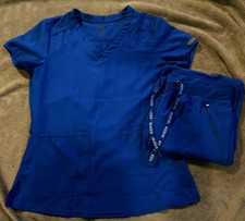 Med Couture Insight Scrubs Set Top Bottom Royal Blue Size XS Top, Sz. S Pants
