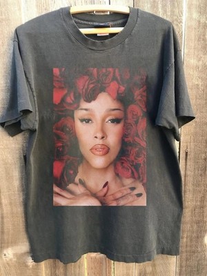 Doja Cat Vie Tour 2025 Poster Shirt reprint Unisex Shirt Men Women S-5XL