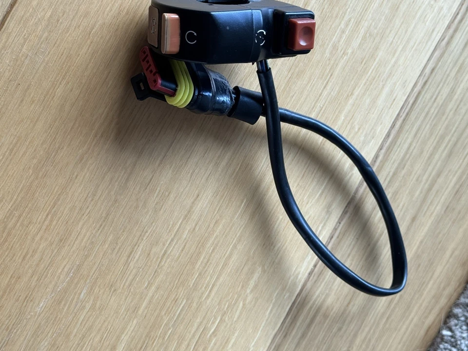 Ducati 998 748 996 916 kill switch starter button switchgear switch gear right - Image 2 of 3