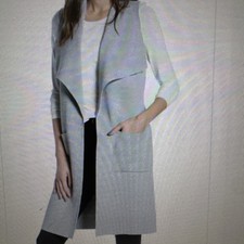 Cupcakes and Cashmere Women's Cardigan Vest Size L Color Grey New with Tags
