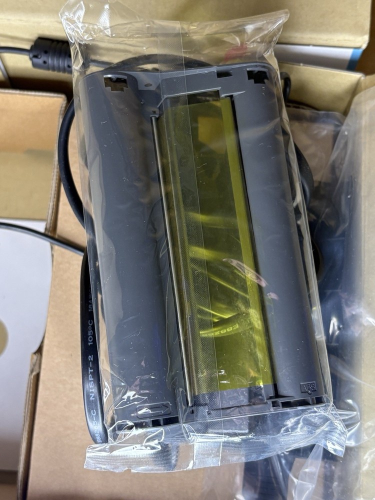 Canon Selphy CP720 Compact Photo Printer Open Box