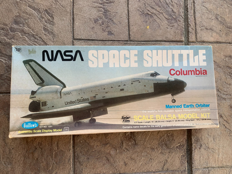 Guillow's 1201 NASA Space Shuttle Columbia Balsa Wood Model Space Kit.