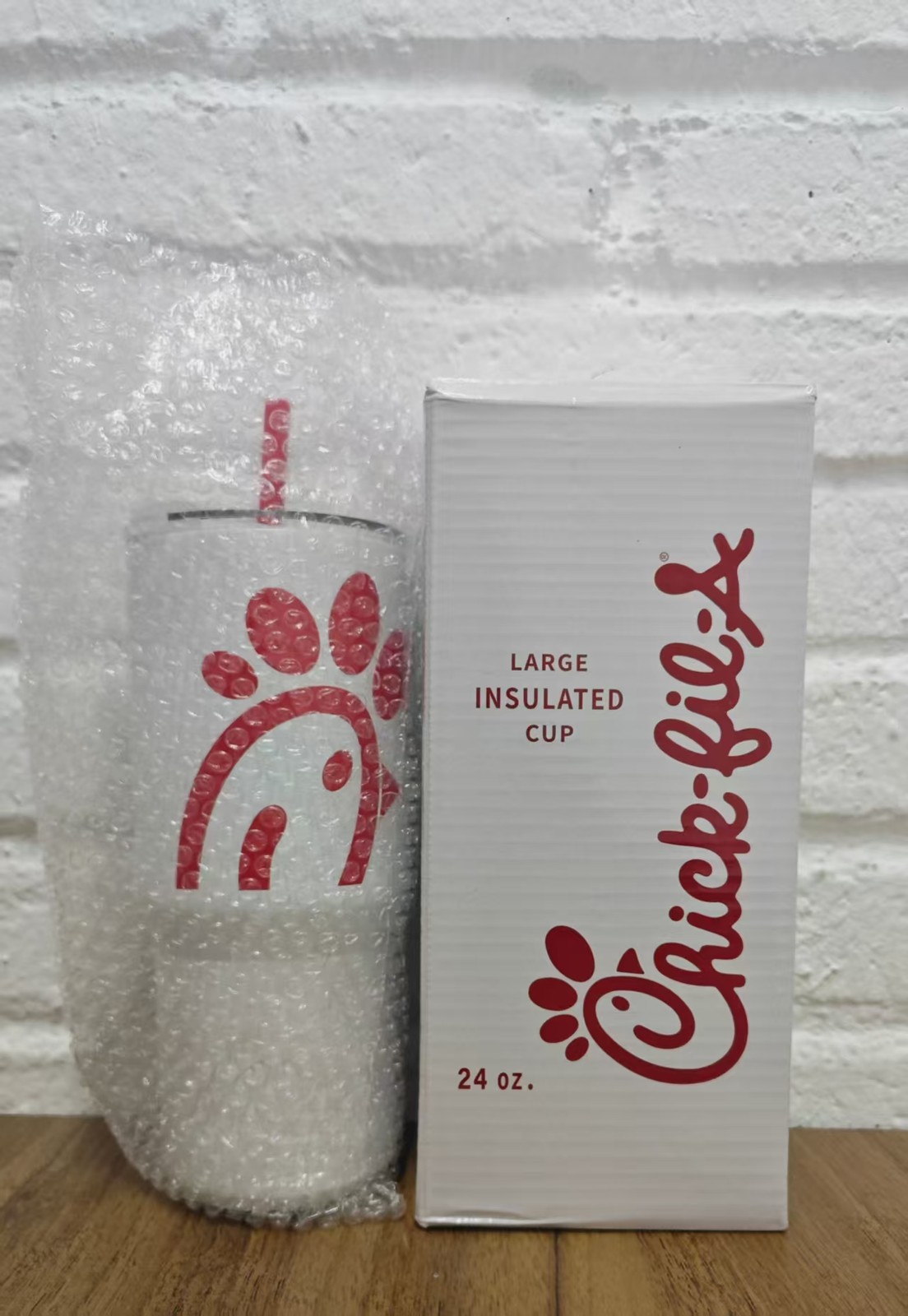 The Original Chick-fil-A 24oz Classic Insulated Tumbler Cup NEW IN BOX-FAST SHIP