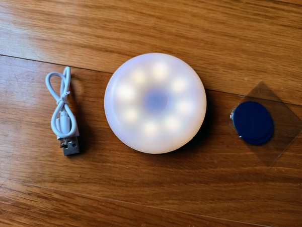 Lámpara LED de atenuación recargable para interior, luz nocturna circular táctil