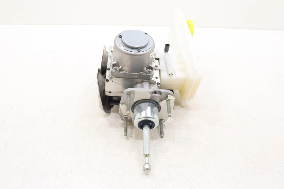 2023 - 2025 JEEP WAGONEER L ABS ANTI LOCK BRAKE PUMP MODULE OEM 68636940AA - Image 2 of 4