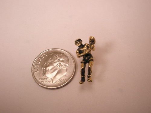 Lacrosse Player Vintage Tie Tack Lapel Pin sports racquet ball racket w92 - 第 2/6 張圖片