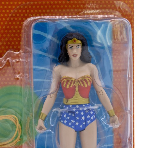 DC Batman Classic TV (´66 Comic) Series Actionfigur "Wonder Woman" von McFarlane - Picture 4 of 7