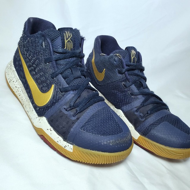 gold youth basketball shoes