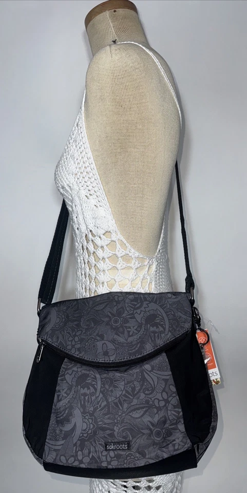 Sakroots Eco-Twill Foldover Crossbody One Size Black Spirit Desert Purse Handbag - Image 2 of 4