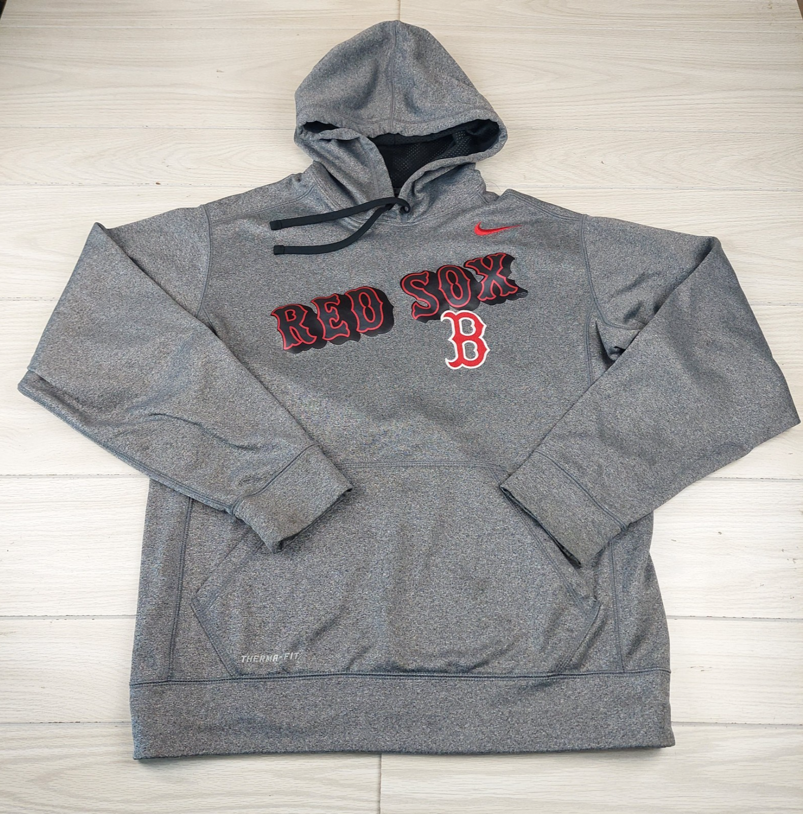 SACAI X NIKE Felpa Nike Therma Fit Boston Red Sox con cappuccio uomo grigio medio MLB felpa baseball