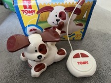 1993 VINTAGE TOMY DASH THE DOG RADIO CONTROLLED TOY NOT WORKING please read