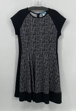 Dina Be Preowned Black/White fit & flare mini dress size Large EUC