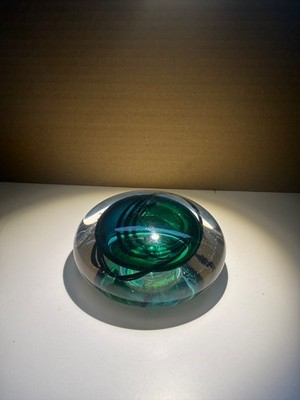 Signierter Glas Paperweight   Studio Art Glass   Blau Grün   Unikat