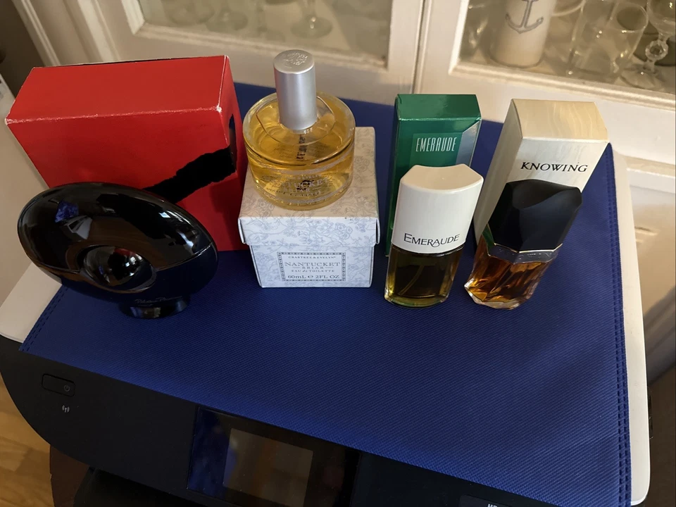 A bundle of women's perfumes.Vintage - Image 3 of 3