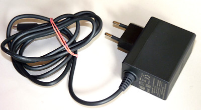 ORIGINAL NINTENDO SWITCH NETZTEIL LADEGERÄT Charger HAC-002 Ladekabel
