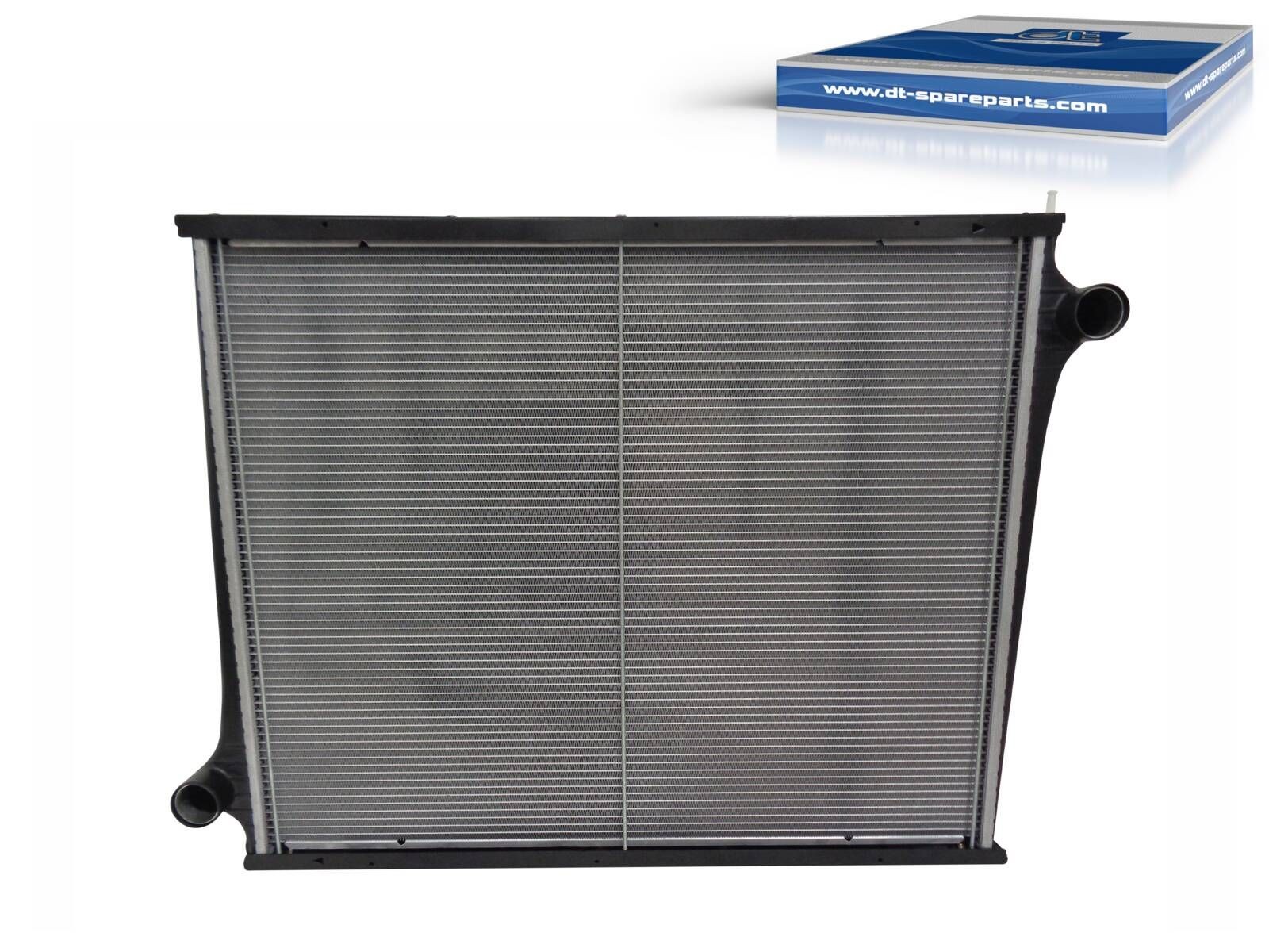 Radiateur DT Spare Parts à haute dissipation thermique pour moteurs de poids lourds