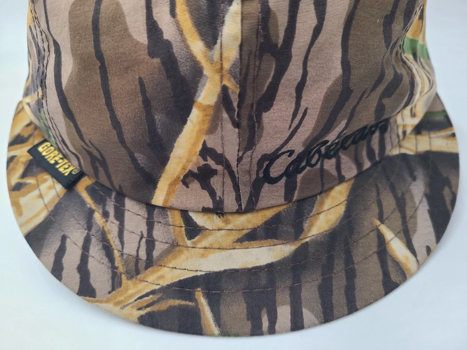 Gorra Cabelas Gore-Tex Camuflada Aislante Orejeras Ajustada (Parece M) Foto 3 de 4