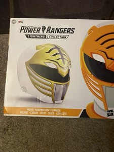 Power Rangers Lightning Collection Mighty Morphin White Ranger Helmet