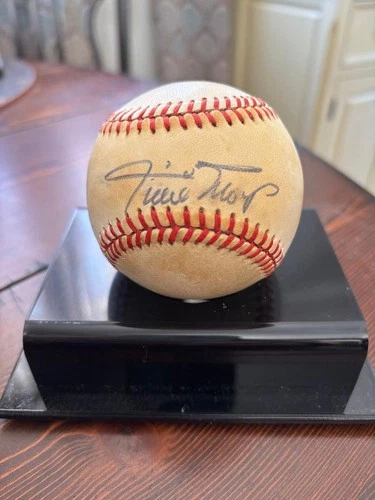 Willie Mays San Francisco New York Giants Signed Feeney Baseball Ball PSA DNA