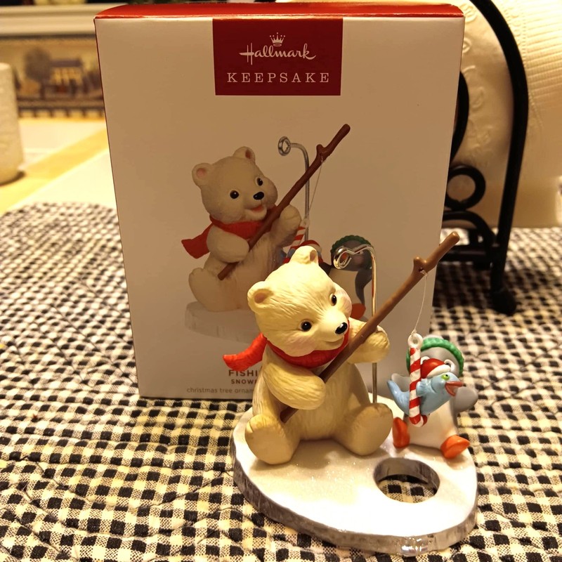 HALLMARK FISHING FRIENDS #24 SNOWBALL AND TUXEDO SERIES 2024 CHRISTMAS ORNAMENTS
