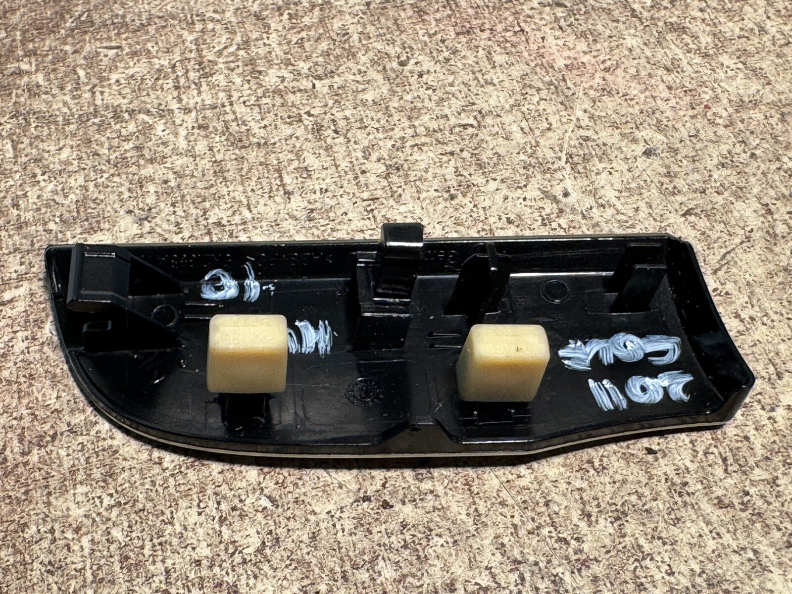 Picture 2 of 3