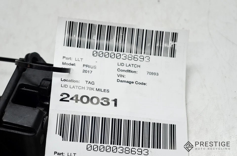 2017 TOYOTA PRIUS LID LATCH OEM - Image 4 of 4