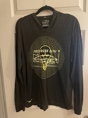 Progress City Disney Long Sleeve w Hood - 28 & Main (Size M)