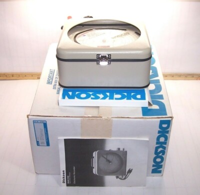 NEW DICKSON 8'' MODEL EL8 CHART RECORDER 7 DAY 240 VAC  EVEV8-E2-7