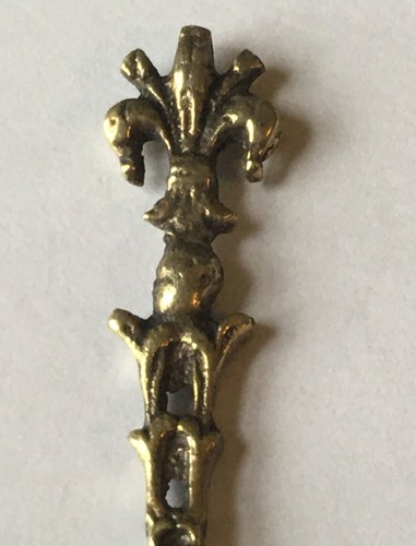 Montagnani Style Vintage Souvenir Spoon Collectible