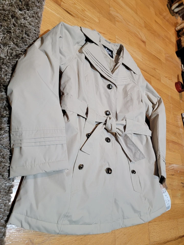 Totes nwt short trench coat size medium - Image 2 of 4
